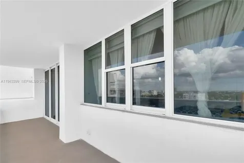3140 S Ocean Drive Hallandale Beach FL 33009
