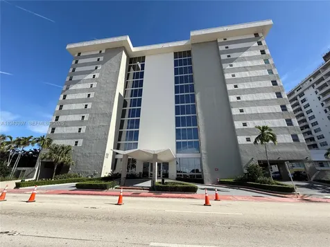 9273 Collins Avenue Surfside FL 33154