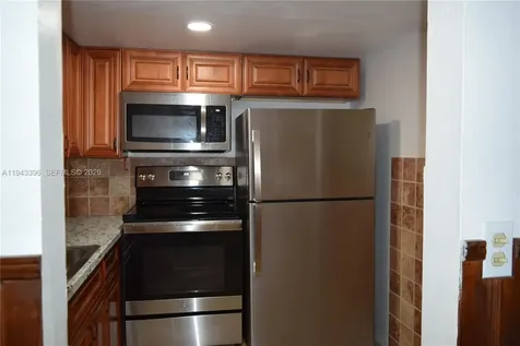 2901 NW 47th Terrace Lauderdale Lakes FL 33313