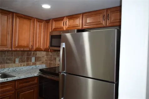 2901 NW 47th Terrace Lauderdale Lakes FL 33313