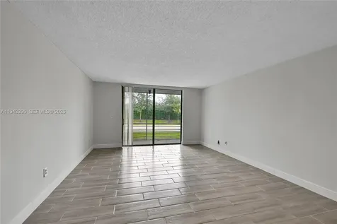 2850 Somerset Drive Lauderdale Lakes FL 33311