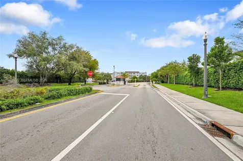 2850 Somerset Drive Lauderdale Lakes FL 33311