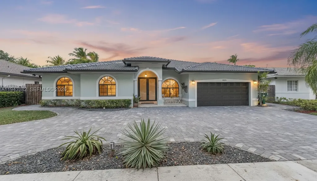 9125 NW 172nd Terrace Hialeah FL 33018