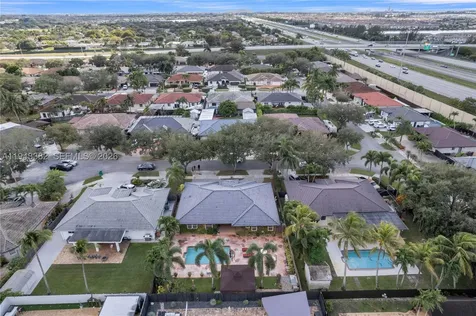 9125 NW 172nd Terrace Hialeah FL 33018