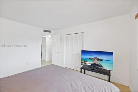 1501 NE 191st Street Miami FL 33179