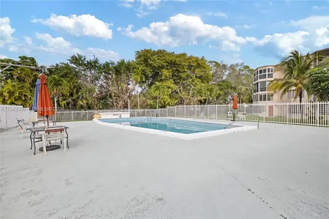 1501 NE 191st Street Miami FL 33179