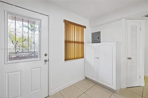 1501 NE 191st Street Miami FL 33179
