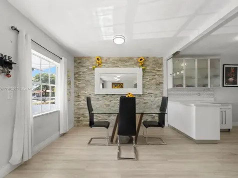 355 W 62nd Street Hialeah FL 33012