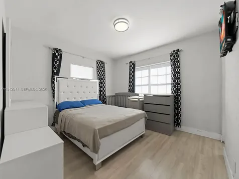 355 W 62nd Street Hialeah FL 33012