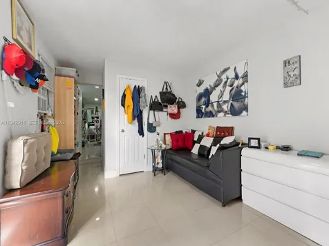 355 W 62nd Street Hialeah FL 33012