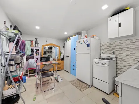 355 W 62nd Street Hialeah FL 33012