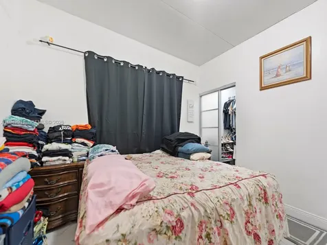355 W 62nd Street Hialeah FL 33012