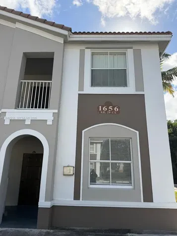1656 SE 29th Court Homestead FL 33035