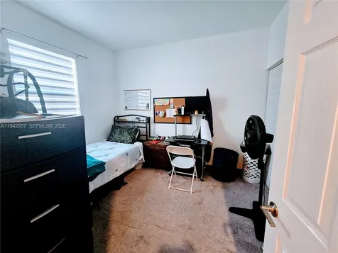 10918 W 33rd Way Hialeah FL 33018