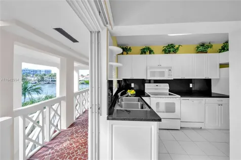2400 S Ocean Drive Hollywood FL 33019