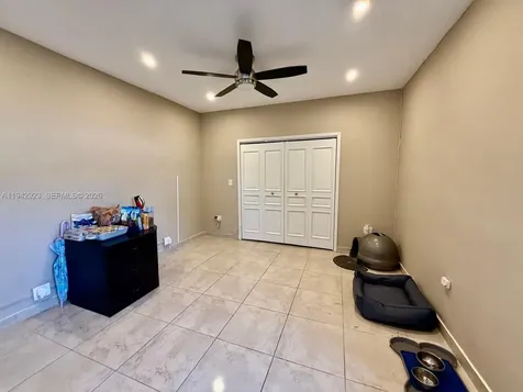 2725 SW 102nd Avenue Miami FL 33165