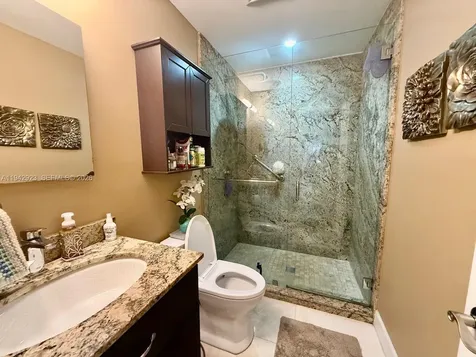 2725 SW 102nd Avenue Miami FL 33165