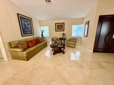 2725 SW 102nd Avenue Miami FL 33165