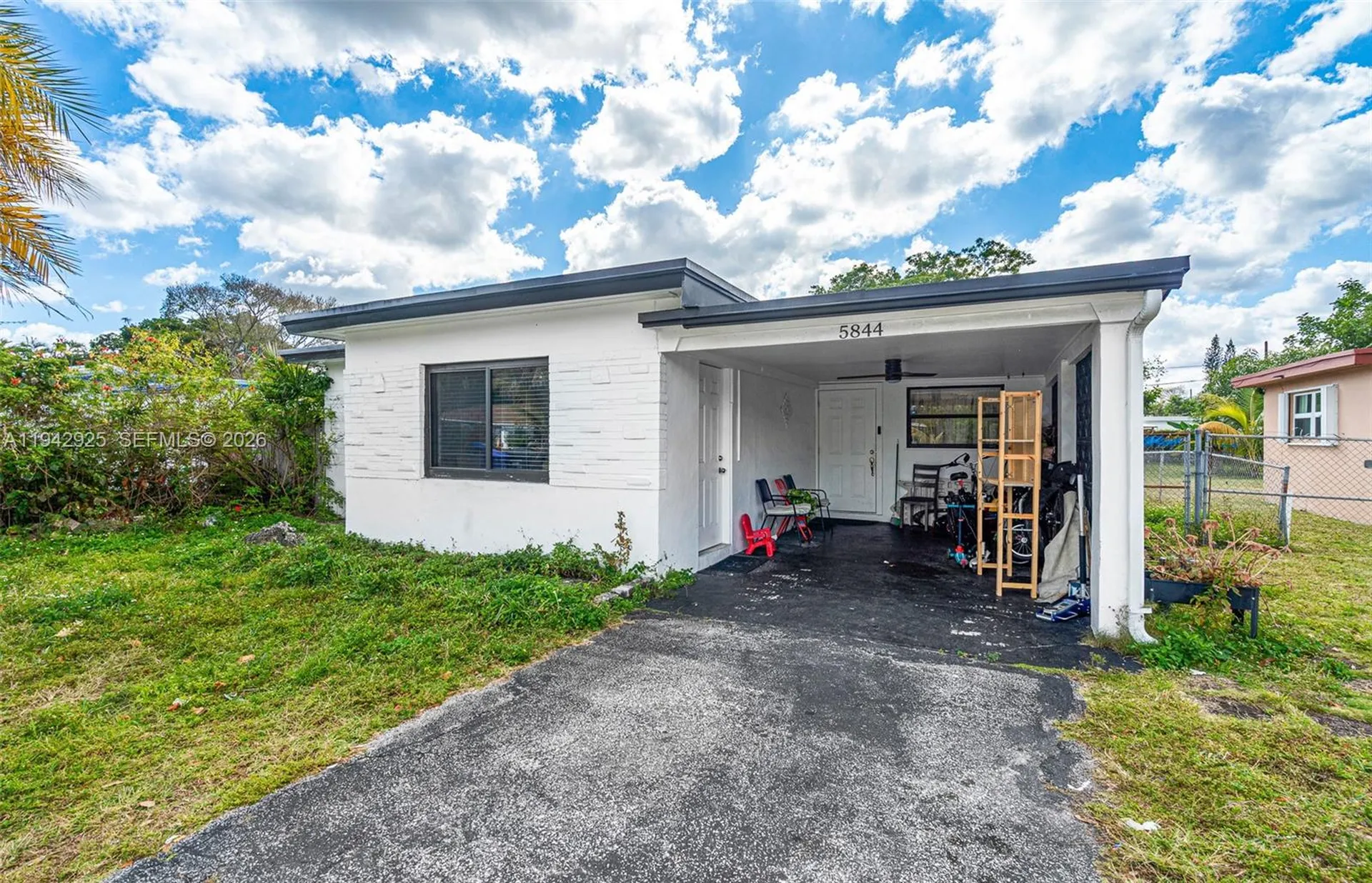 5844 Garfield Street Hollywood FL 33021