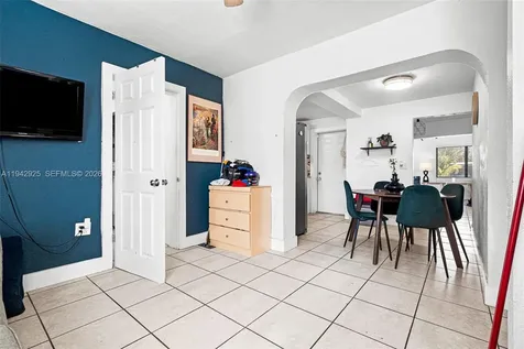 5844 Garfield Street Hollywood FL 33021