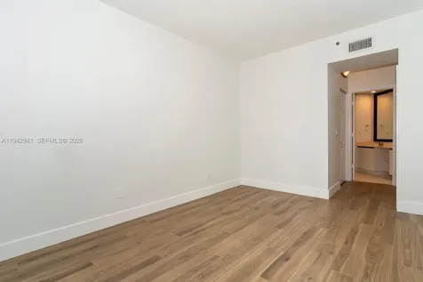 3215 NE 184th Street Aventura FL 33160