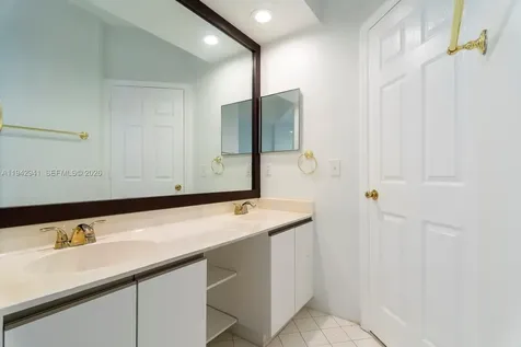 3215 NE 184th Street Aventura FL 33160