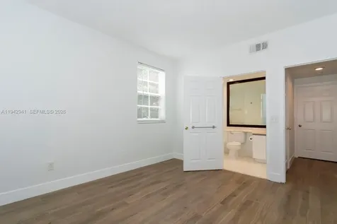 3215 NE 184th Street Aventura FL 33160