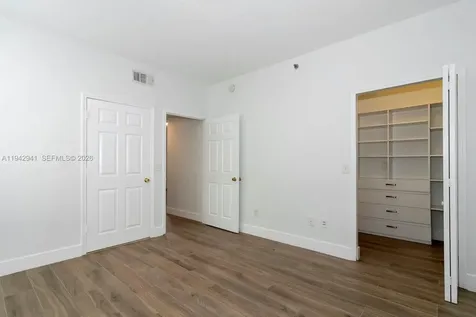 3215 NE 184th Street Aventura FL 33160