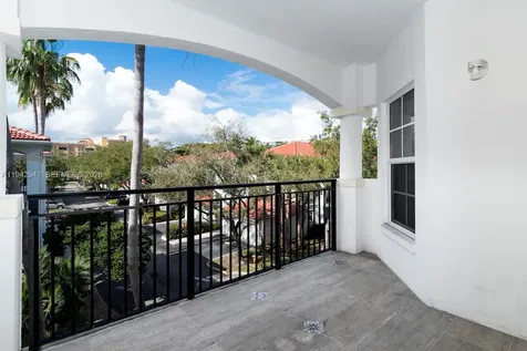 3215 NE 184th Street Aventura FL 33160