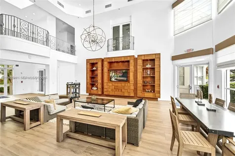 3215 NE 184th Street Aventura FL 33160