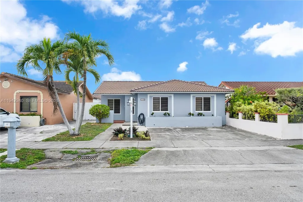 1142 SW 138th Court Miami FL 33184
