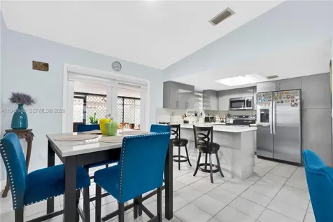 1142 SW 138th Court Miami FL 33184