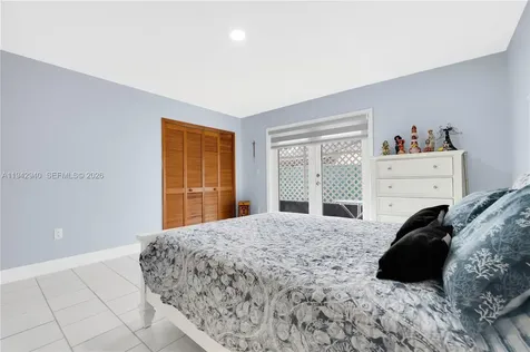 1142 SW 138th Court Miami FL 33184