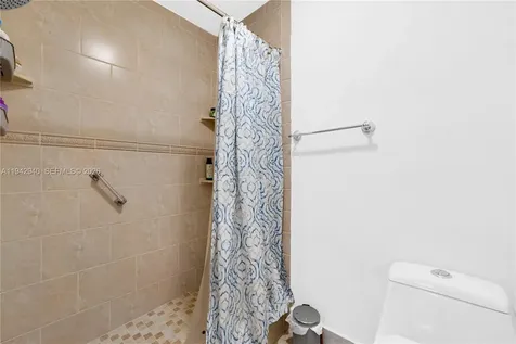 1142 SW 138th Court Miami FL 33184
