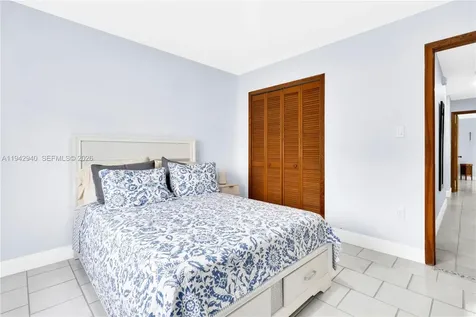 1142 SW 138th Court Miami FL 33184
