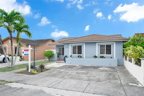 1142 SW 138th Court Miami FL 33184