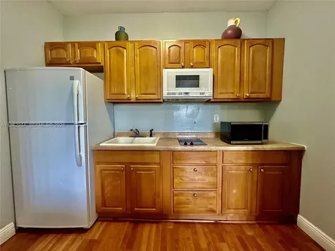 26 Diplomat Parkway Hallandale Beach FL 33009