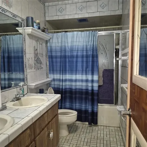 6225 SW 59th Street South Miami FL 33143