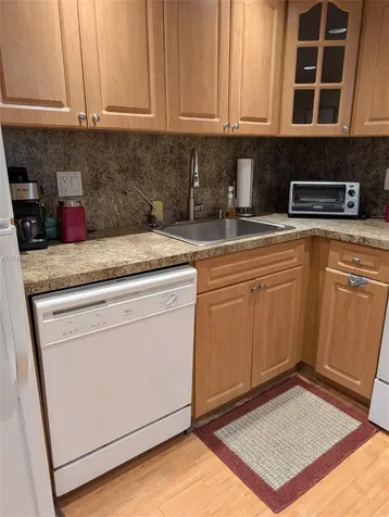 900 Saint Charles Place Pembroke Pines FL 33026