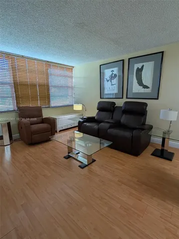 900 Saint Charles Place Pembroke Pines FL 33026