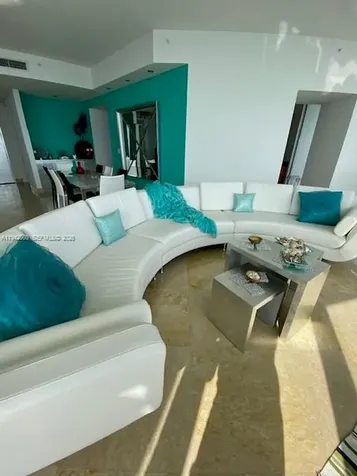 18101 Collins Avenue Sunny Isles Beach FL 33160