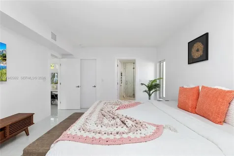 18555 SW 83rd Place Cutler Bay FL 33157