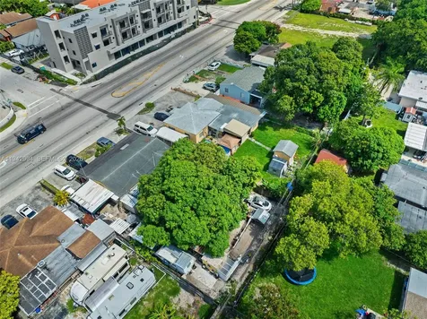 871 SE 8th Avenue Hialeah FL 33010