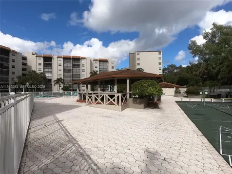 3930 Inverrary Boulevard Lauderhill FL 33319