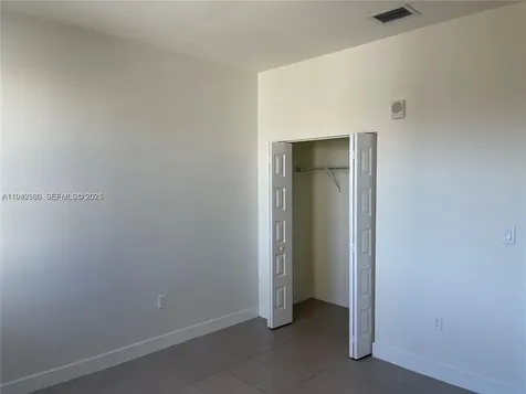 7809 NW 104th Avenue Doral FL 33178