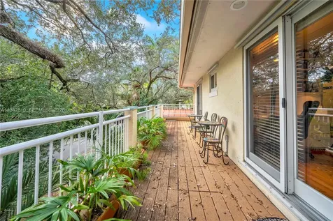 2496 Abaco Avenue Miami FL 33133