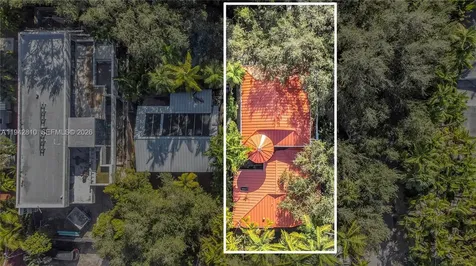 2496 Abaco Avenue Miami FL 33133