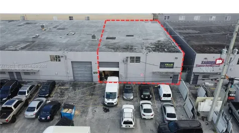 733 W 26th Street Hialeah FL 33010