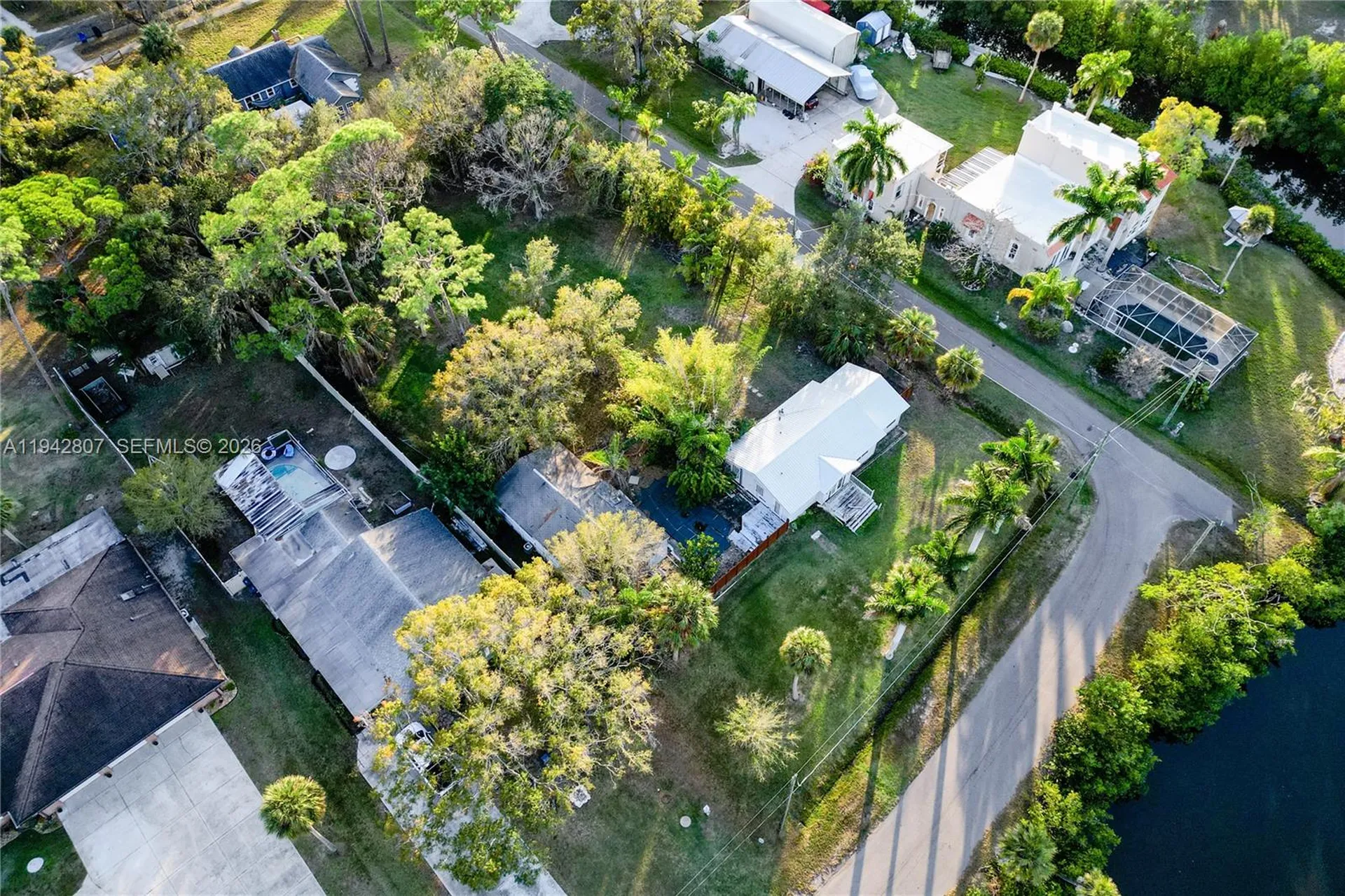 302 5th Street SW Other City - In The State Of Florida FL 33570