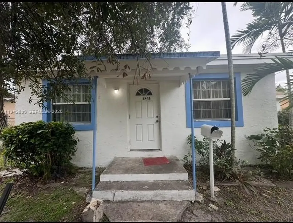 8848 NW 5th Avenue El Portal FL 33150